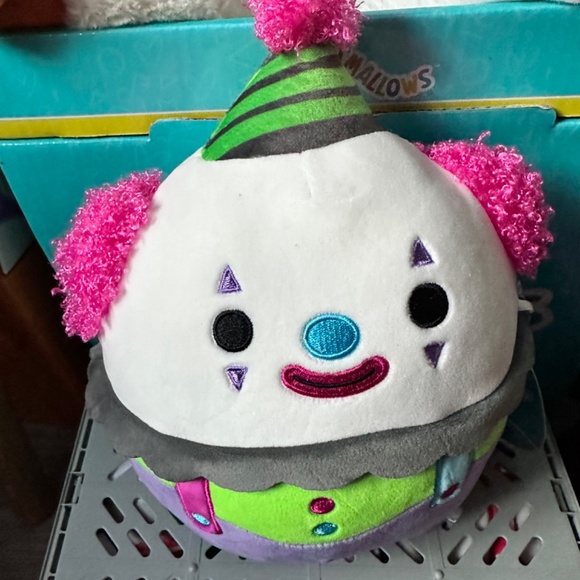 Squishmallows blacklight Umberto & Resul the clown clowns HTF Claire’s exclusive - Picture 2 of 9
